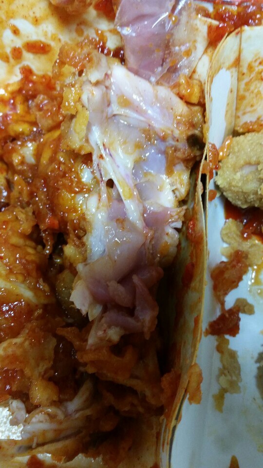 치킨 시켰는데 생닭이 왔네요.. | 인스티즈