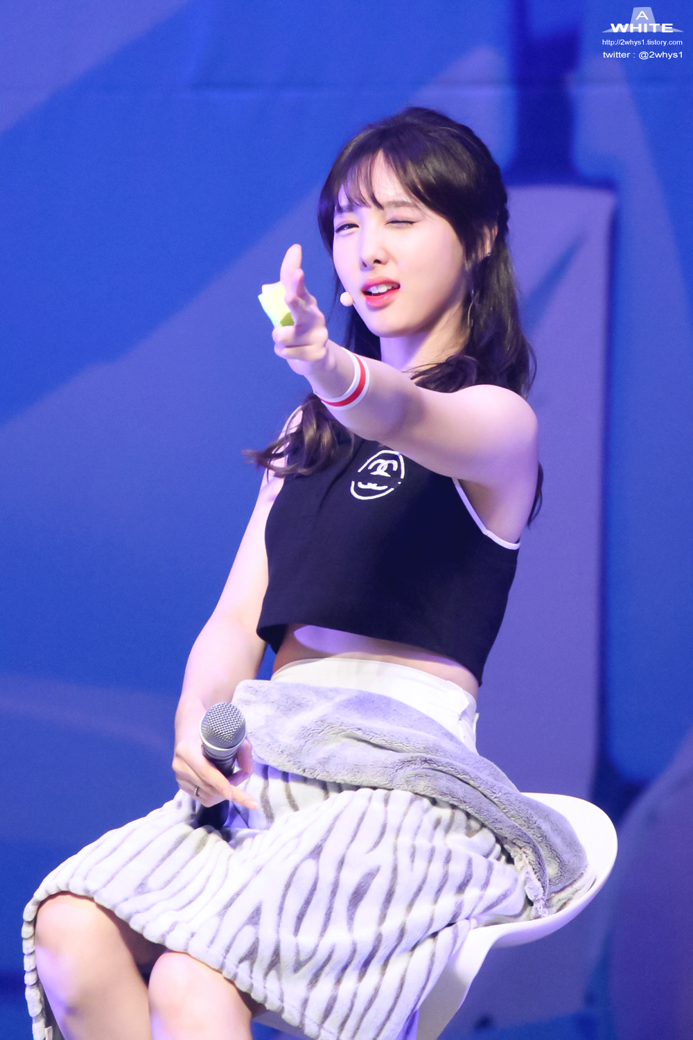 다들 유두 취향 뭐임? | 걸그룹연예인 | 일베저장소