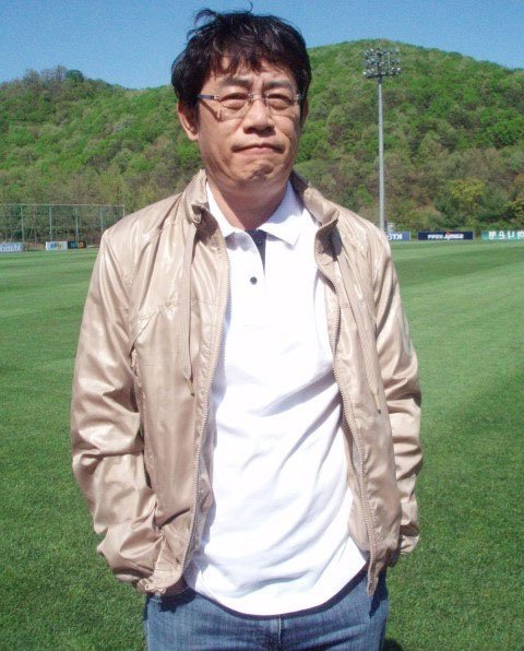 lee2.jpg
